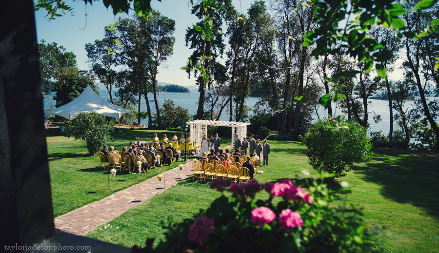Overbury Resort Thetis Island Wedding